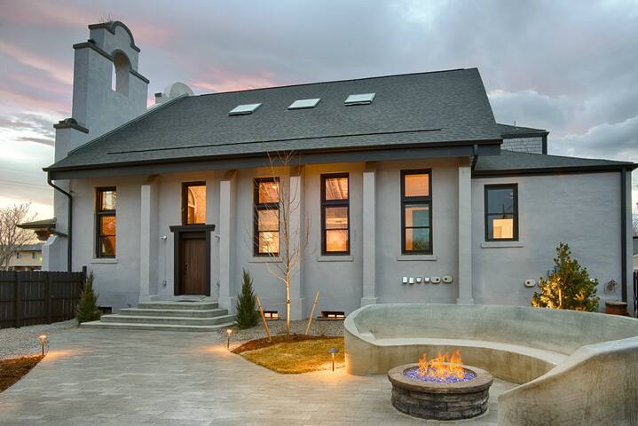 Modern Sanctuary: 6br/6ba urban historic property gallery image 4