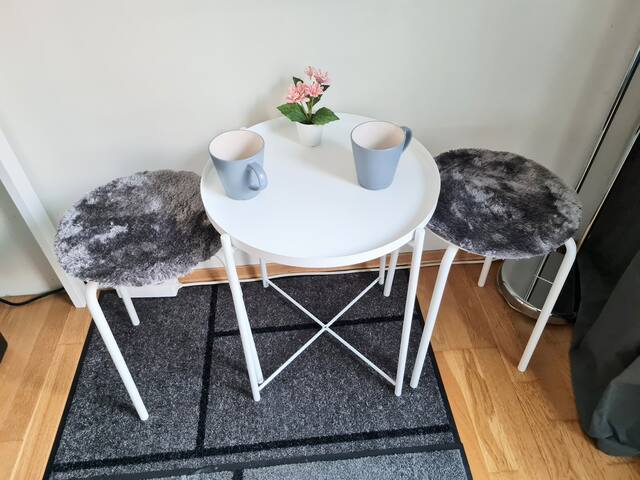 _2 bedrooms w mini kitchen by Oslo Central Station gallery image 5