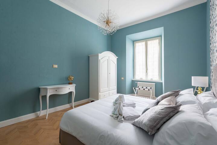 Colosseum 10steps away, Marco Aurelio Luxury House gallery image 4