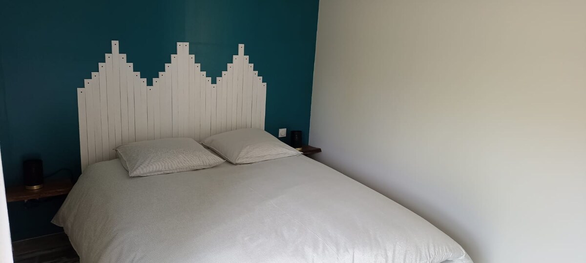 Ground floor bedroom