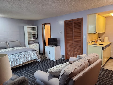 Lovely Downtown Loft Apartment