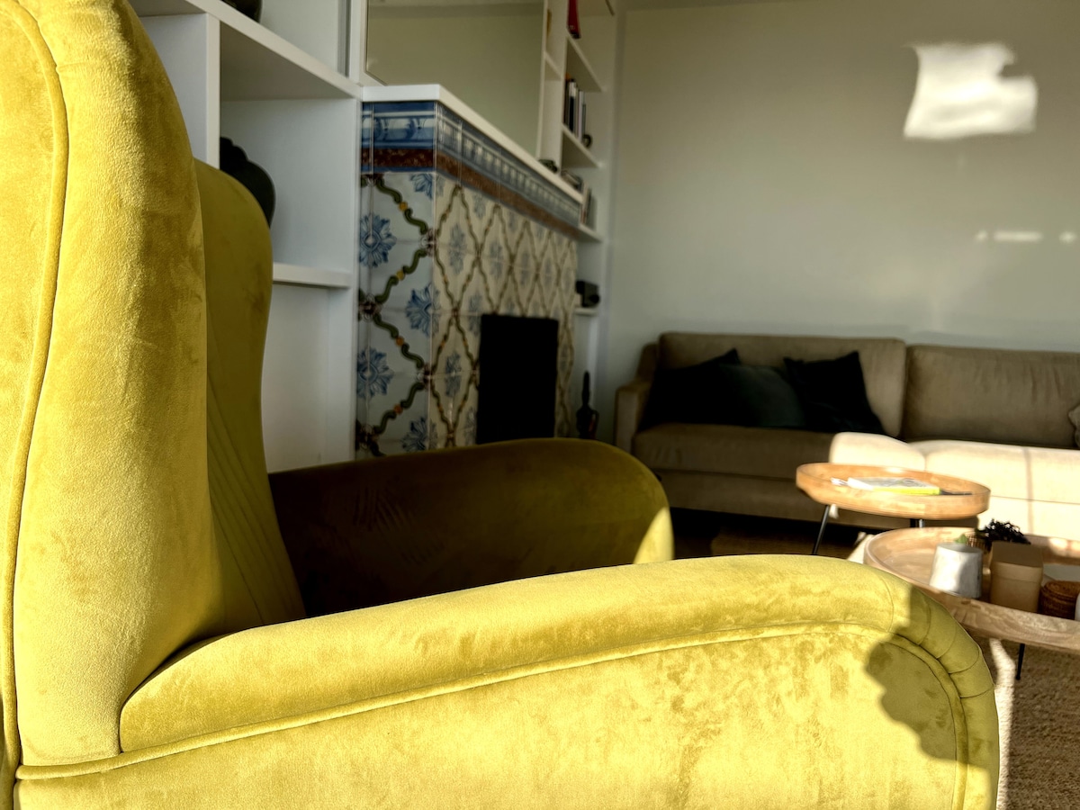 Popular Airbnb listing: Villa with large pool and fantastic view in Arco Da Calheta