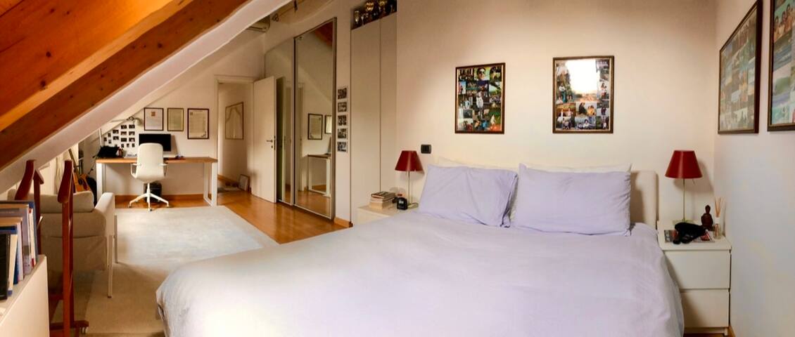 Penthouse with terrace Milano gallery image 5