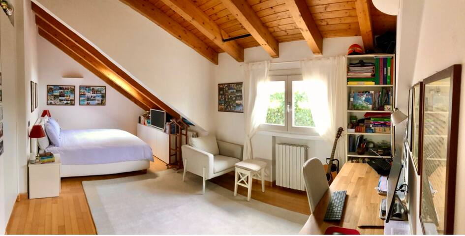 Penthouse with terrace Milano gallery image 2