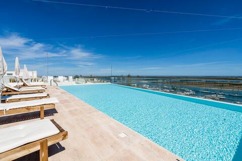 Heated Pool + Normal Pool SeaView Luxury 3 Bedroom
