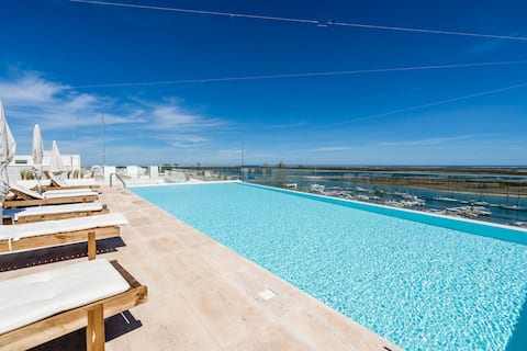 Heated Pool + Normal Pool SeaView Luxury 3 Bedroom