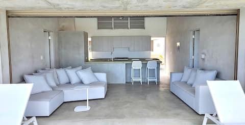 Popular Airbnb listing: Eco-Luxury Vacation House near Zoni in Culebra