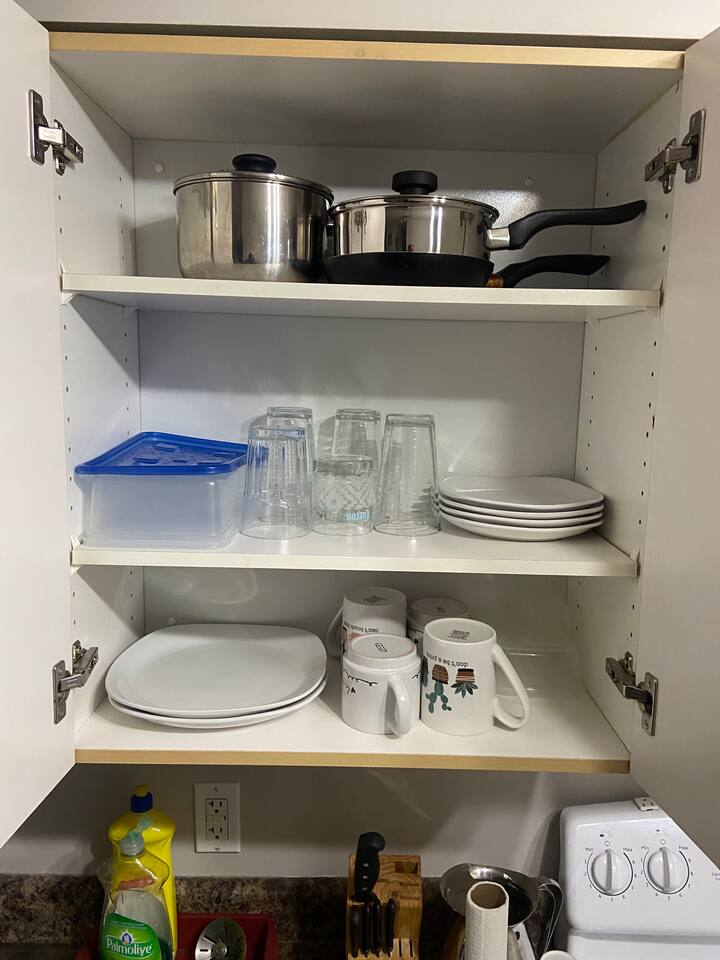 Schöne 1-Zimmer-Wohnung mit KOSTENLOSEM PARKPLATZ auf der Terrasse - Airbnb