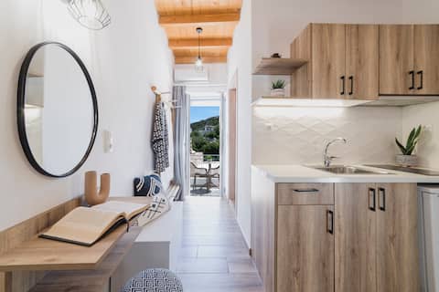 VOLTO Suite in Koronos Village