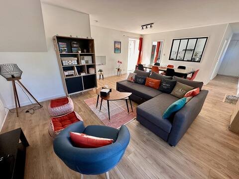 Cozy and bright farmhouse