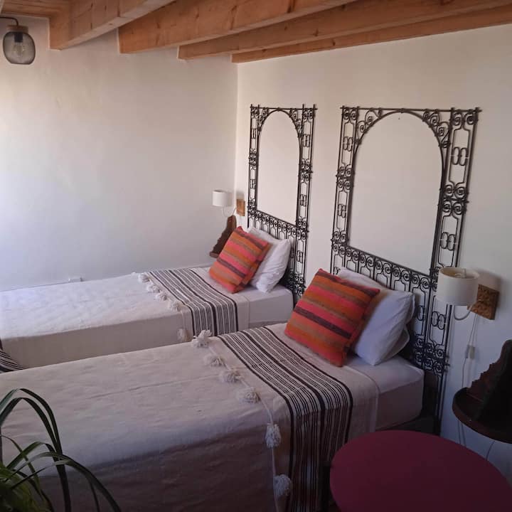 غرفة الشرفة 