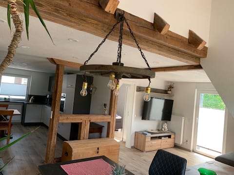 New lovingly furnished apartment