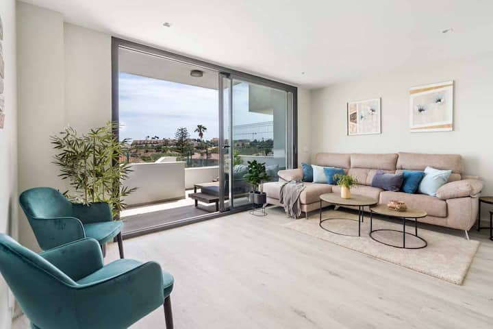 Nouvelle Maison De Ville à 5 Minutes De La Plage. - Fuengirola