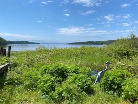 Successful Airbnb property: Lakefront guesthouse in Rossport in Thunder Bay