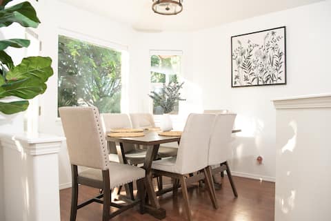 Amazing location! Elegant, cozy 3BR home.