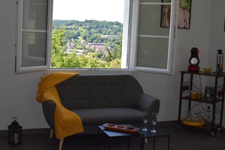 Au Calme, Proche Centre Avec Vue Sur Sarlat - Sarlat-la-Canéda