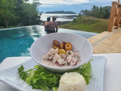 Infinity Pool Boutique Villa on The Point Break