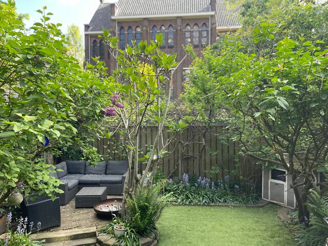Beautiful 5 bed house in the heart of The Hague gallery image 5