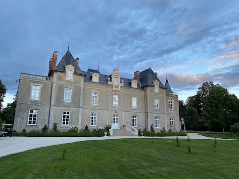 Château de St-Fulgent, La Tour gîte