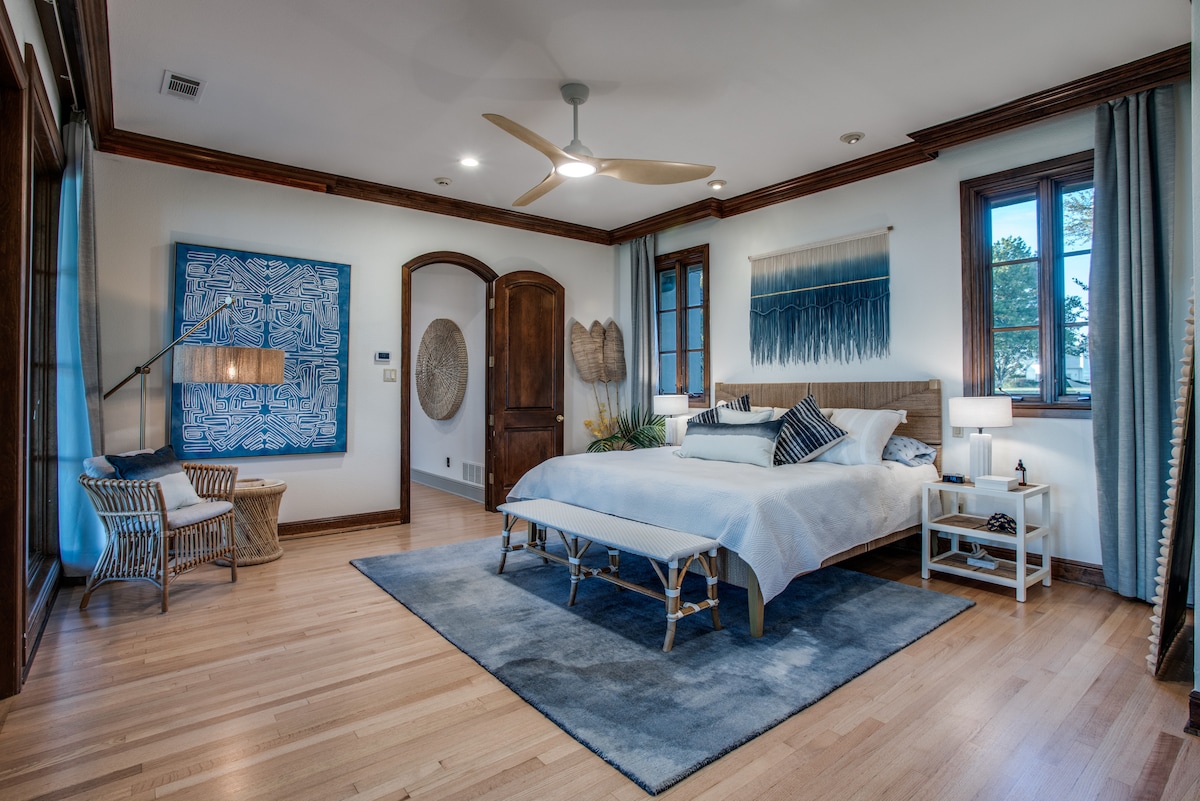 Lakefront Hideaway close to DFW on Lake Lewisville - Vacation