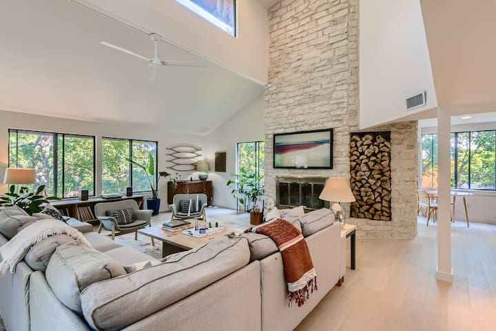 Cheerful 3 bedroom treehouse