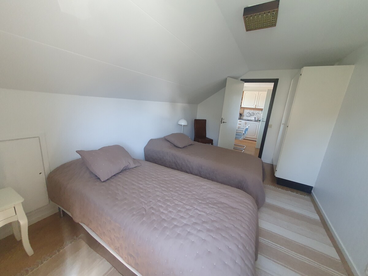 Dormitorio 3 más cercano a la cocina.