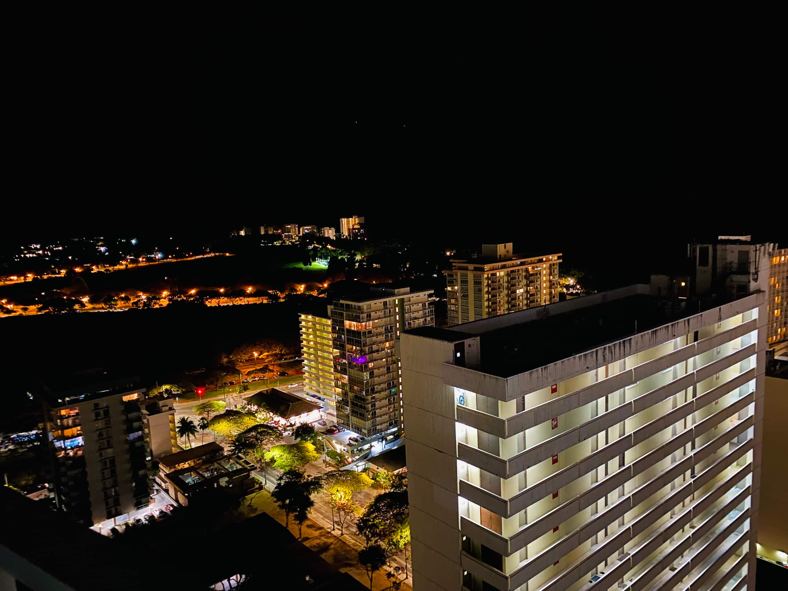 Waikiki sunset hotel 31FL Ocean View free Parking - Image 61
