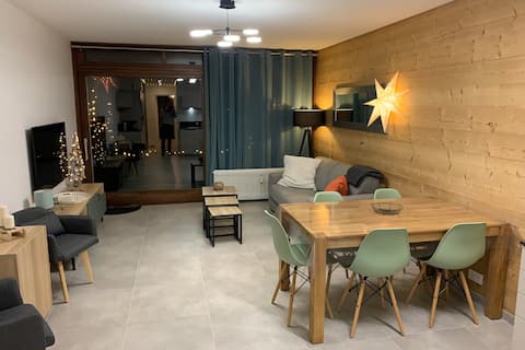 Top Airbnb: Beautiful 2-bedroom apartment near the center à Morzine