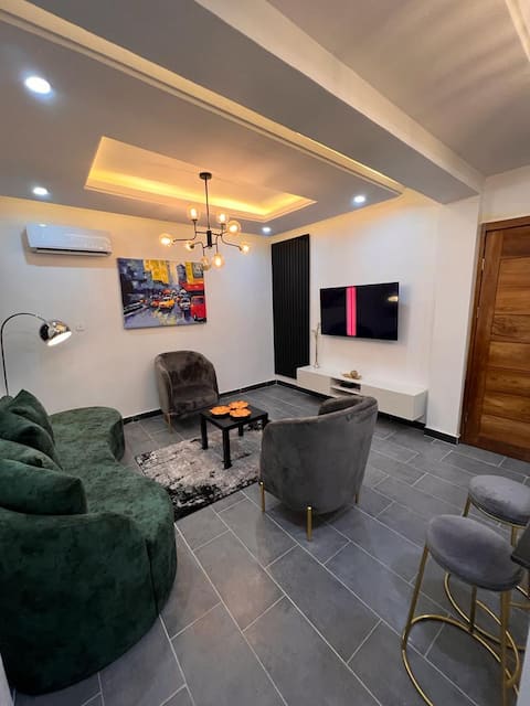 Luxury 2 bedroom flat with pool at kingsland Lekki