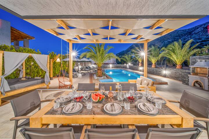 Villa Alpha gallery image 3