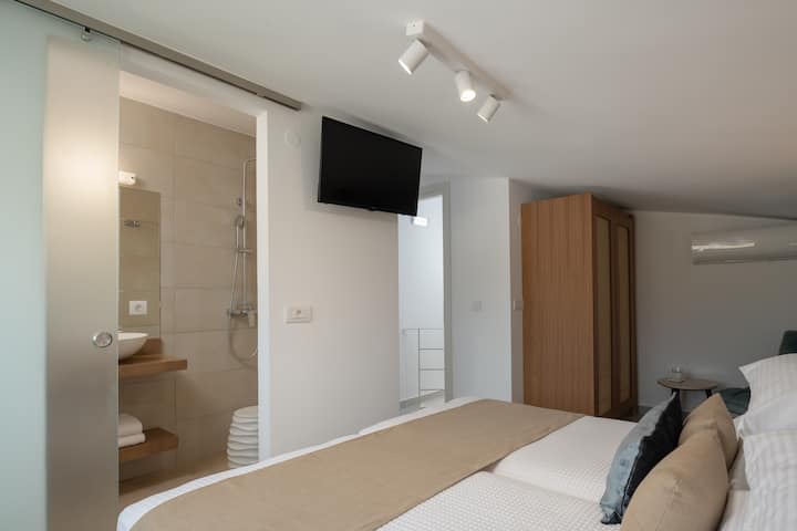 Maelezo ya Chumba cha Kulala