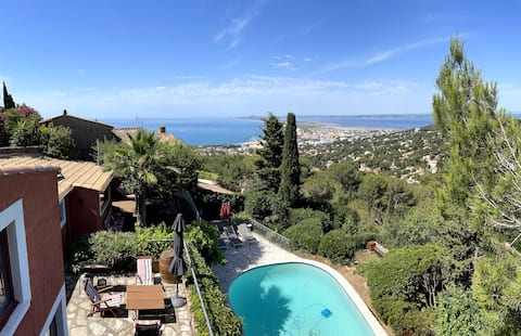 Villa Clarté with magnificent sea view