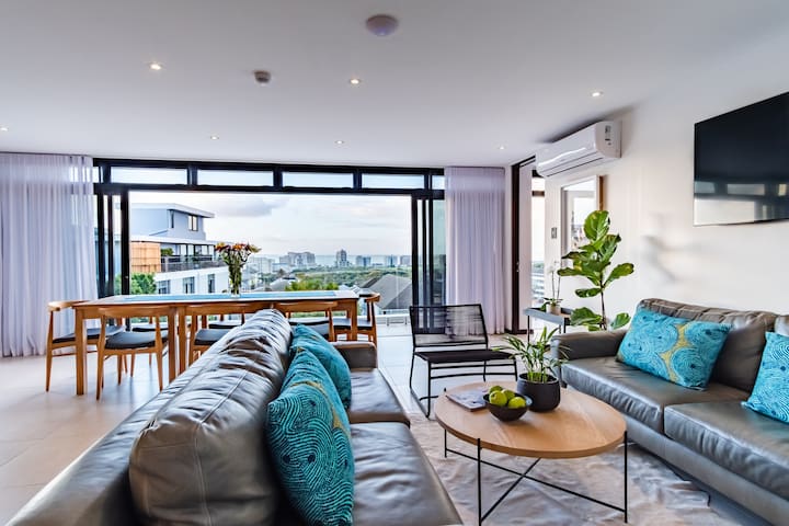 4-Bedroom Serviced apartment with Balcony.