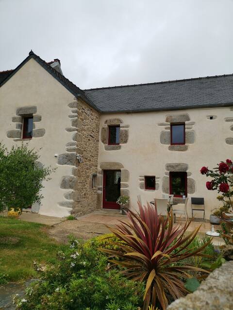 Charming house in the heart of the Monts d'Arrée