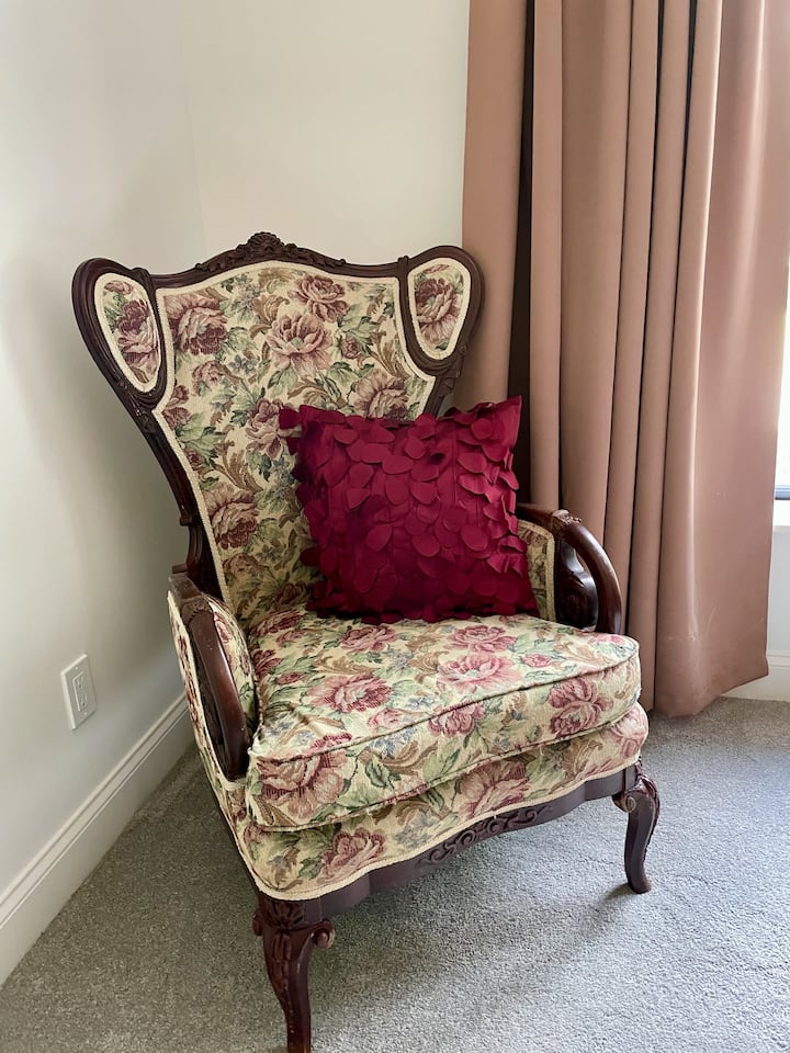Beautiful, Comfortable And Serene Guest Suite - Cheat Lake, WV