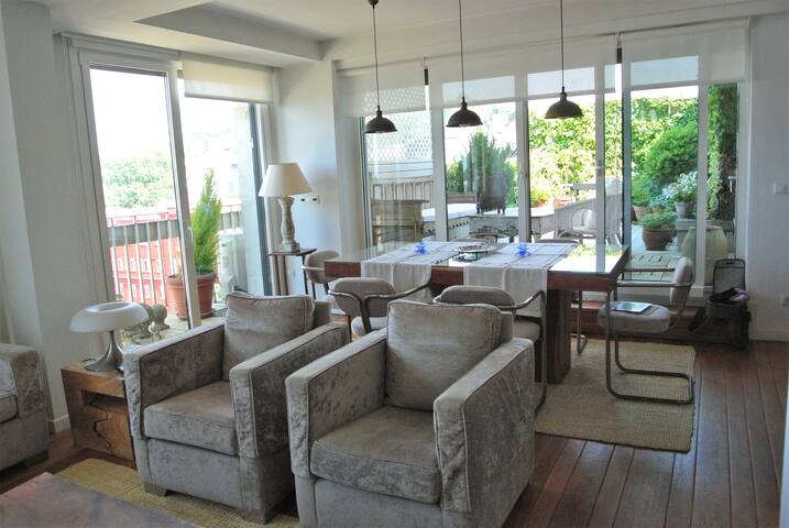 Precioso ático próximo a la playa gallery image 3