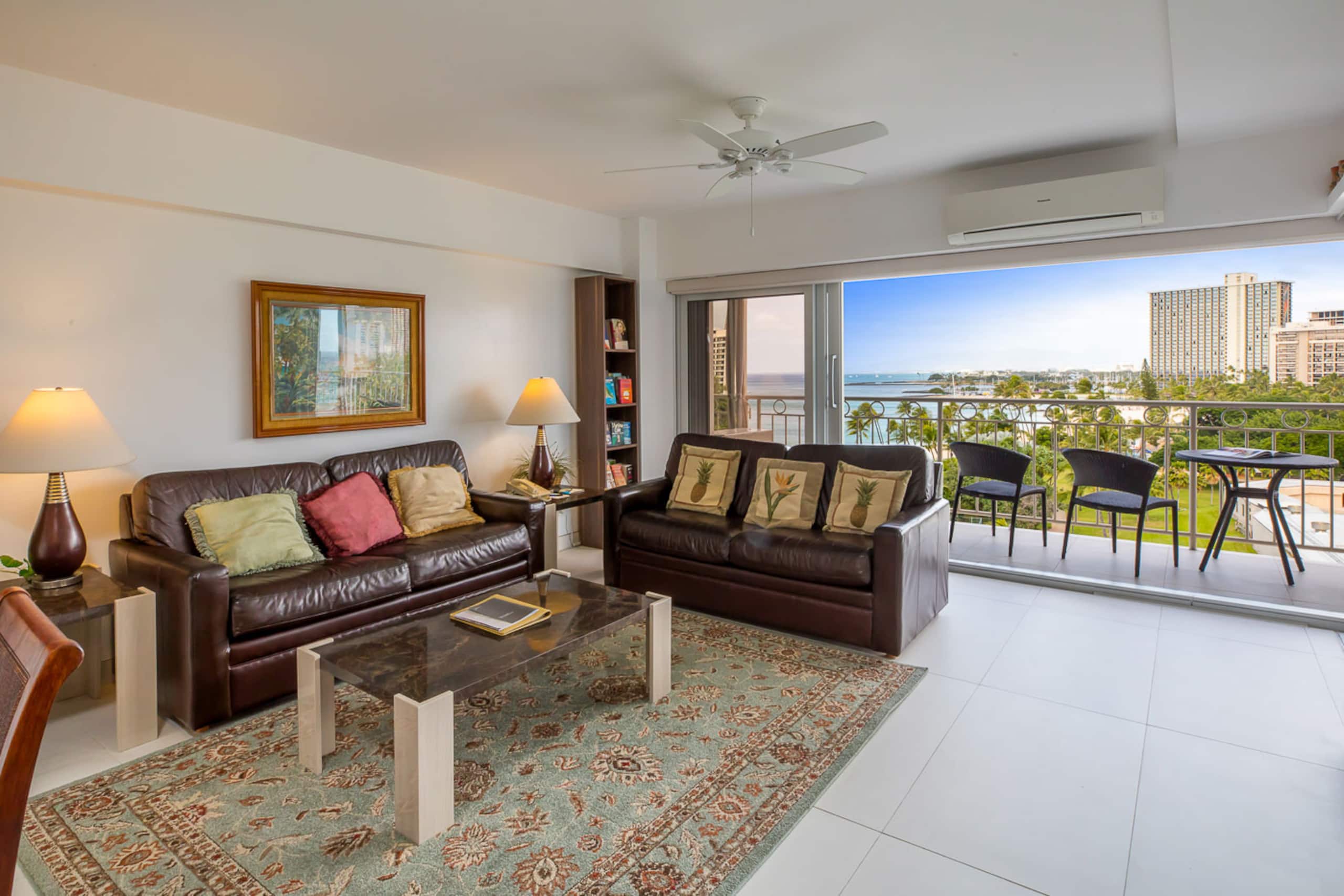 Waikiki Shore Unit 906 Ocean View *Summer Specia!* - Image 2