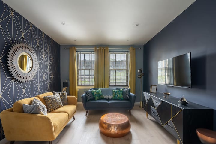 Boutique-hotel Styled Central, Quiet, Quaint Flat