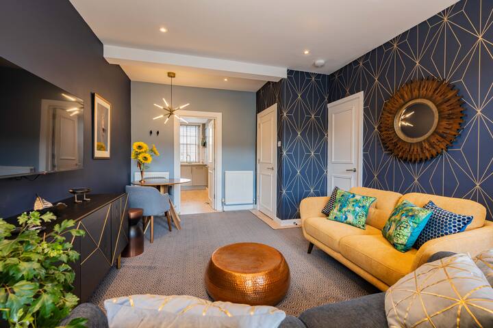 Boutique-hotel Styled Central, Quiet, Quaint Flat gallery image 3