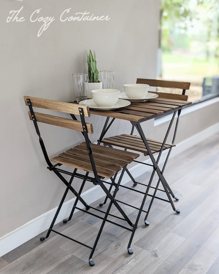 The Cozy Container, Country Living, Modern Design Tiny houses for