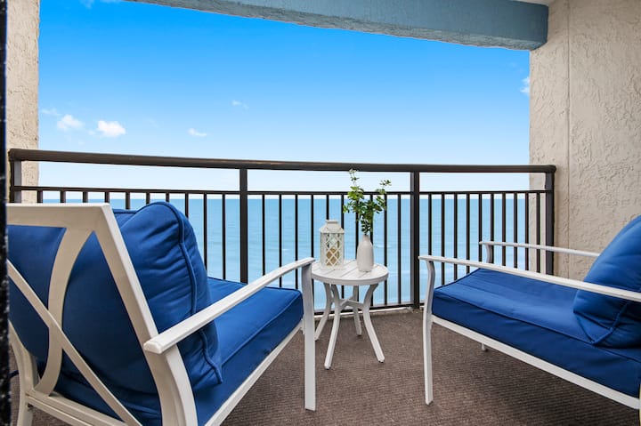 Oceanfront Fun : Water Park, Pools & Hot Tub - Myrtle Beach, SC