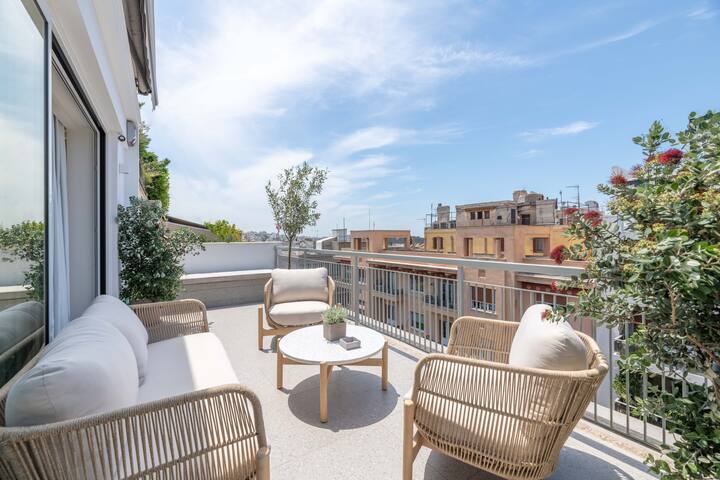 The HostMaster Le Privilège Élégance Flat gallery image 5