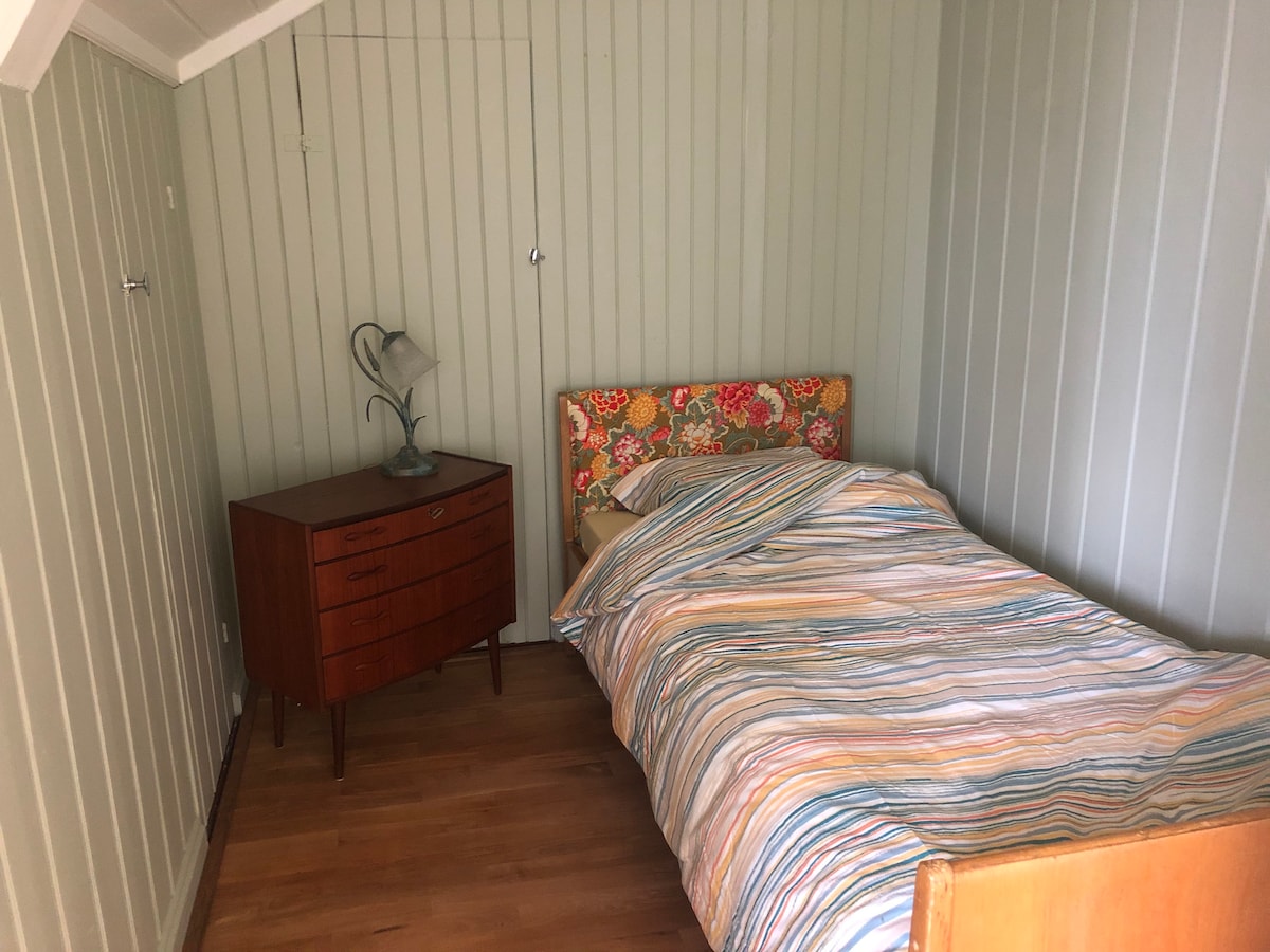 Det andre soverommet med separate senger.