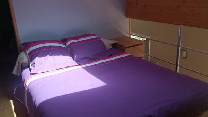 CHAMBRE 1 בקומת הביניים