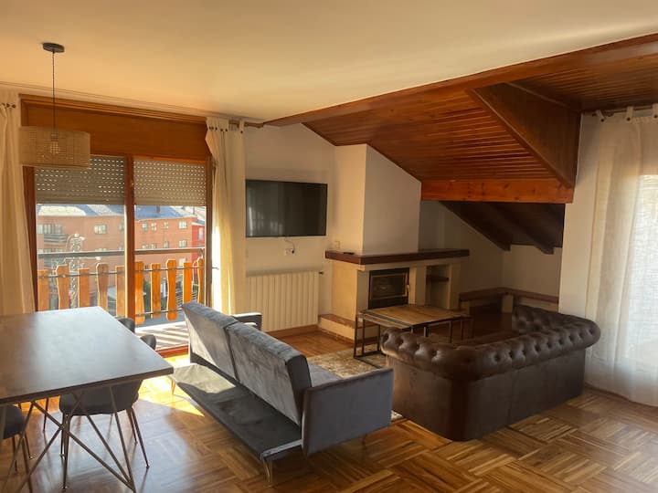 Magnifico áTico Con Vistas, Parking Y Piscina - Alp