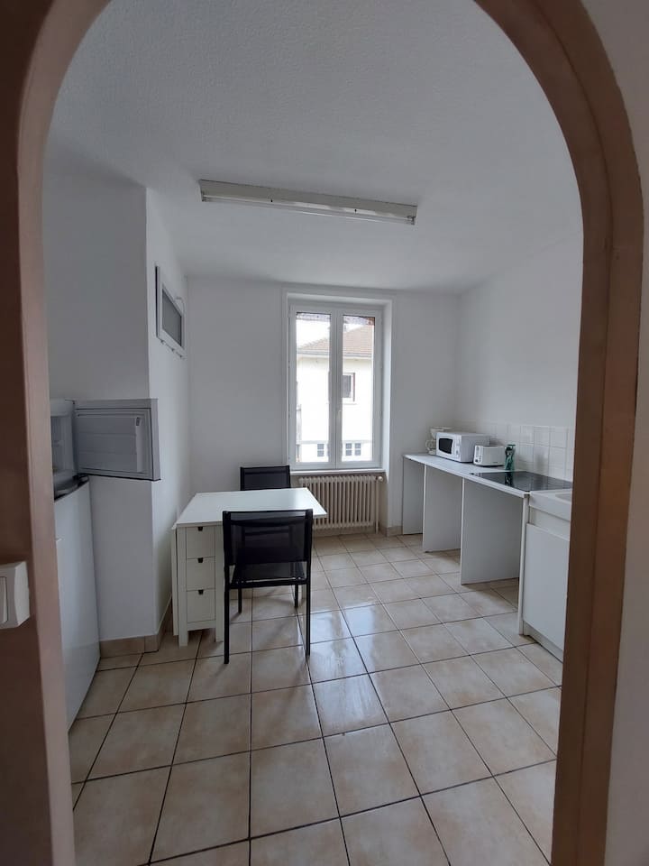 Appartement De Village
Au Coeur Du Beaujolais Vert - Lac des Sapins