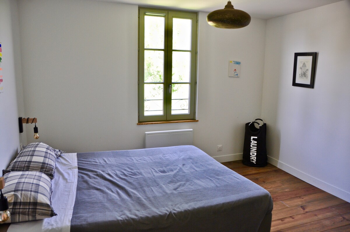 საძინებელი 3