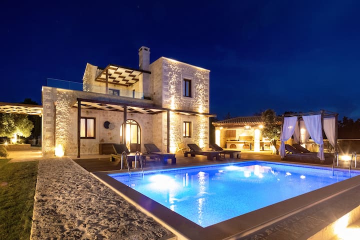 Stunning Views Stone Villa | Stoneville