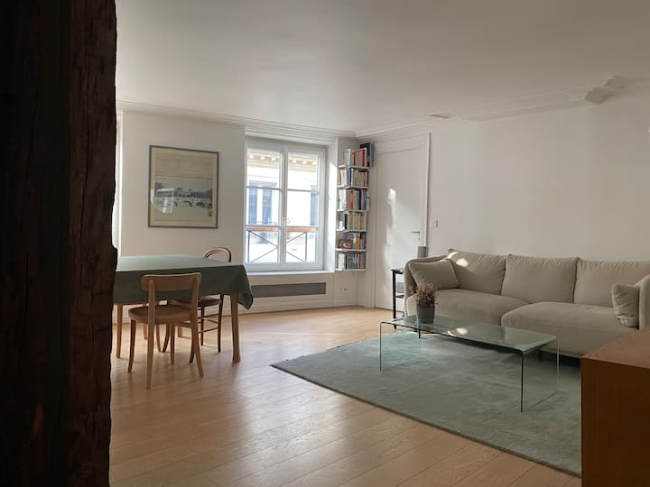 Superb 2 cozy & bright rooms in the heart of Paris