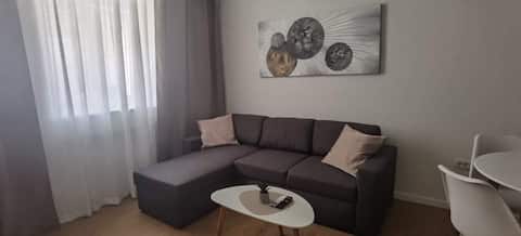 Top Airbnb: Alex 1 - Cozy new city centar apartment in Grad Pula